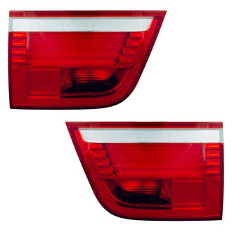 iD Select® - Driver and Passenger Side Inner Replacement Tail Lights (Standard Line)