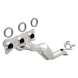 MagnaFlow® - OEM Grade Stainless Steel Exhaust Manifold with Integrated Catalytic Converter