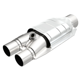 MagnaFlow® - Standard Heatshield Covered Universal Fit Oval Body Catalytic Converter