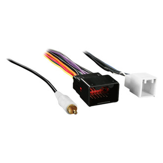 Metra® - Aftermarket Radio Wiring Harness with OEM Plug and Amplifier Integration