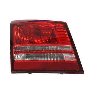 Mopar® - Driver Side Inner Replacement Tail Light