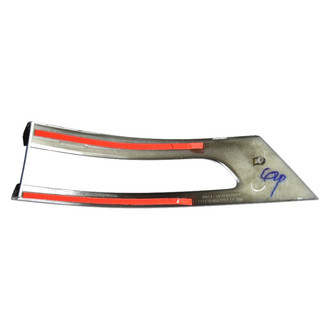 Jeep OE - Rear Right Inner Tail Light Bezel