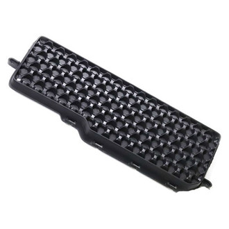 Jeep OE - Rear Center Bumper Cover Spacer Panel
