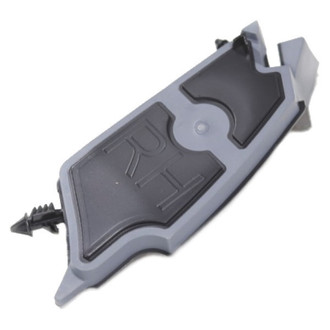 Mopar® - D-Pillar Baffle