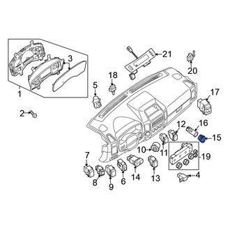 Nissan OE - 12 Volt Accessory Power Outlet Cover