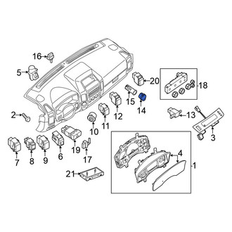 Nissan OE - 12 Volt Accessory Power Outlet Cover