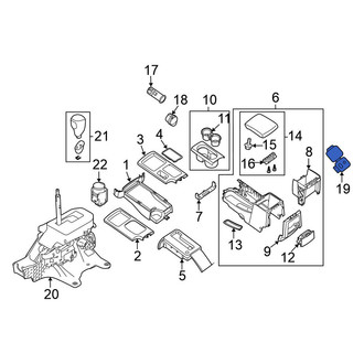Nissan OE - Audio Auxiliary Jack