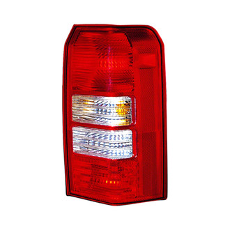 Pacific Best® - Passenger Side Replacement Tail Light (Standard Line)