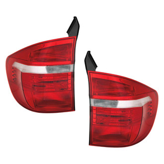 Pacific Best® - Driver and Passenger Side Outer Replacement Tail Lights (Standard Line)