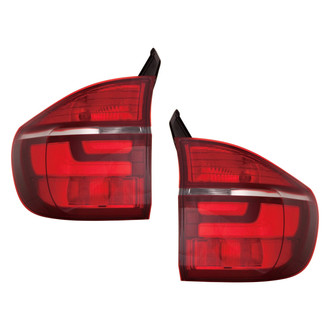 Pacific Best® - Driver and Passenger Side Outer Replacement Tail Lights (Standard Line)
