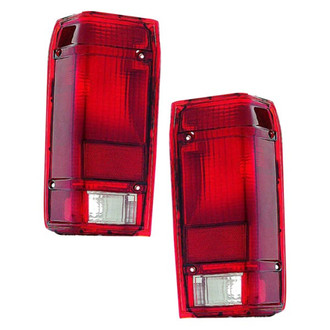 Pacific Best® - Driver and Passenger Side Replacement Tail Lights (Standard Line)