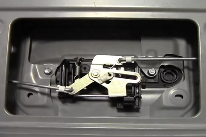 Pop & Lock® - Manual Tailgate Lock Installation