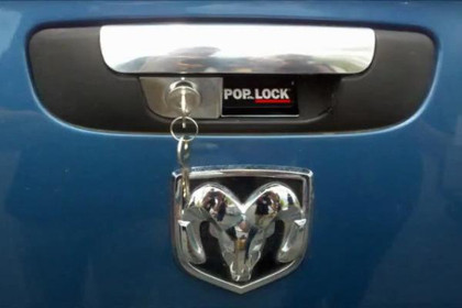 Pop & Lock® - Manual Tailgate Lock Installation