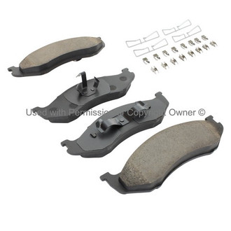 Quality-Built® - Black Series New Ceramic Front Disc Brake Pads
