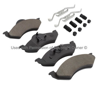 Quality-Built® - Black Series New Semi-Metallic Front Disc Brake Pads