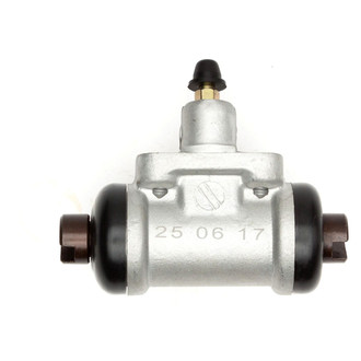 R1 Concepts® - Rear Passenger Side Drum Brake Wheel Cylinder