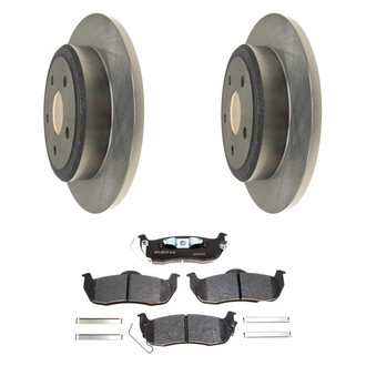 Raybestos® - R-Line™ Plain Rear Brake Kit with Ceramic Pads
