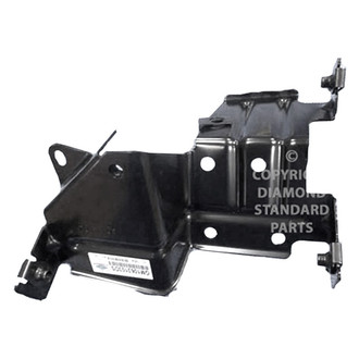 Replace® - Front Outer Passenger Side Bumper Mounting Bracket (Diamond Standard Line)
