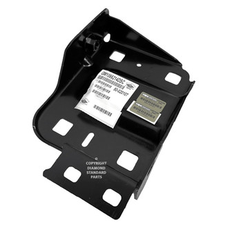 Replace® - Front Driver Side Bumper Mounting Bracket (Diamond Standard Line)