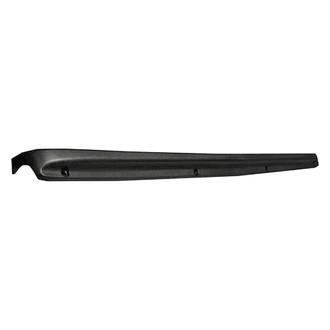 Replace® - Upper Tailgate Molding (Standard Line)
