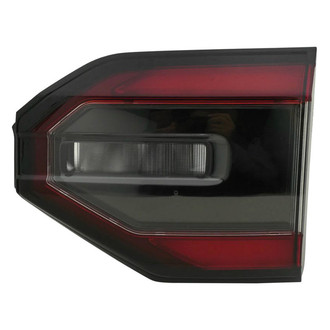 Replace® - Passenger Side Inner Replacement Tail Light (Standard Line)
