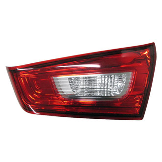 Replace® - Passenger Side Inner Replacement Tail Light (CAPA Certified)
