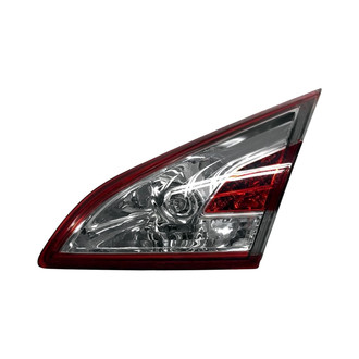 Replace® - Brand New OE Passenger Side Inner Replacement Tail Light