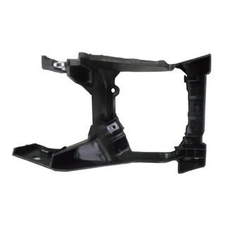 Replace® SU2602101 - Front Driver Side Fog Light Bracket (Standard Line)