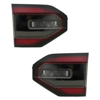 Replace® - Driver and Passenger Side Inner Replacement Tail Lights (Standard Line)