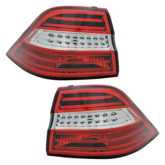 Replace® - Driver and Passenger Side Outer Replacement Tail Lights (Standard Line)