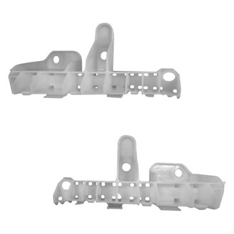 Replace® - Rear Center Bumper Retainer Bracket
