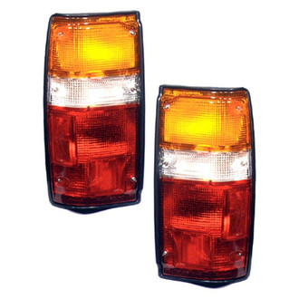 Replace® - Driver and Passenger Side Replacement Tail Lights (Value Line)