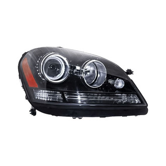 Replacement - Passenger Side Headlight (Standard Line)