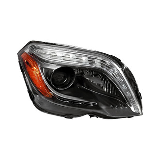 Replacement - Passenger Side Headlight (Standard Line)