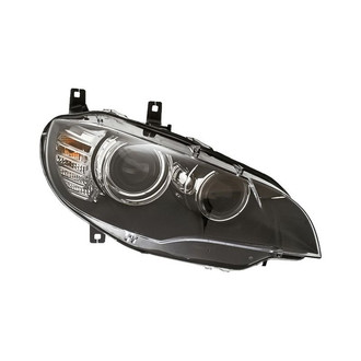 Replacement - Passenger Side Headlight (Standard Line)