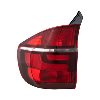Replacement - Driver Side Driver Side Outer Tail Light (Standard Line)