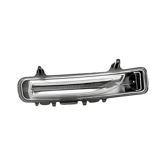 Replacement - Driver Side Turn Signal/Parking Light (CAPA Certified)