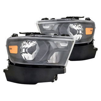 Replacement - Driver and Passenger Side Headlight Set (Standard Line)