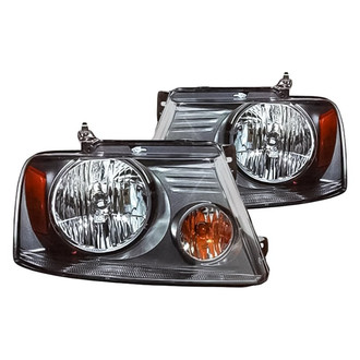 Replacement - Driver and Passenger Side Headlight Set (Standard Line)