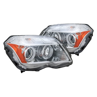 Replacement - Driver and Passenger Side Headlight Set (CAPA Certified)