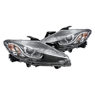 Replacement - Driver and Passenger Side Headlight Set Lens and Housing (Standard Line)