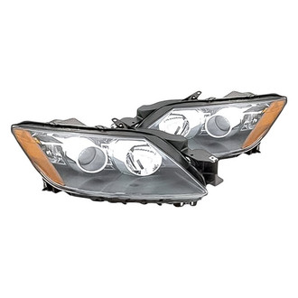 Replacement - Driver and Passenger Side Headlight Set Lens and Housing (Standard Line)
