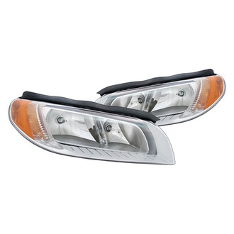 Replacement - Driver and Passenger Side Headlight Set (Standard Line)