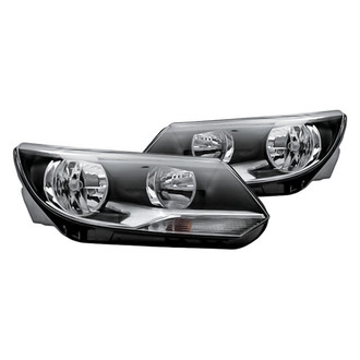 Replacement - Driver and Passenger Side Headlight Set (Standard Line)