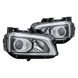 Replacement - Driver and Passenger Side Headlight Set (Standard Line)
