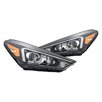 Replacement - Driver and Passenger Side Headlight Set (Standard Line)