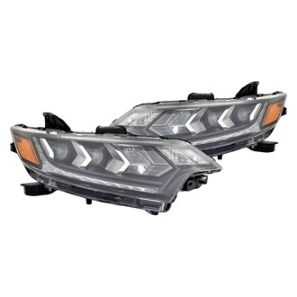 Replacement - Driver and Passenger Side Headlight Set (CAPA Certified)