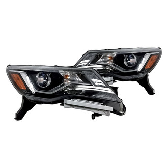 Replacement - Driver and Passenger Side Headlight Set (Standard Line)