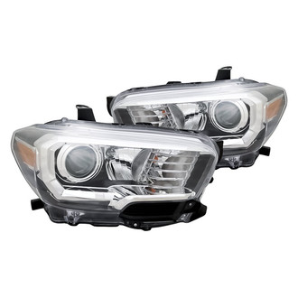 Replacement - Driver and Passenger Side Headlight Set (Standard Line)