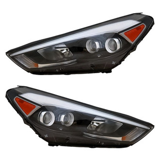 Replacement - Driver and Passenger Side Headlight Set (Standard Line)